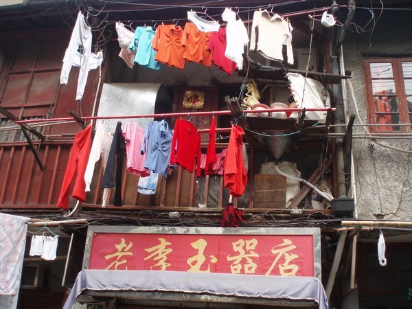 Laundry services, Shanghai