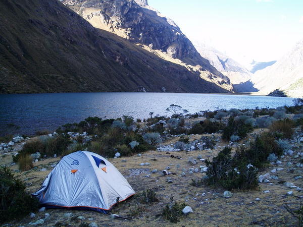 Santa Cruz-Llanganuco trek: first camp