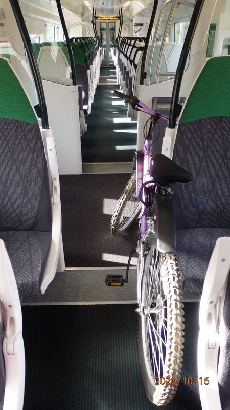 My cycle in empty compartment