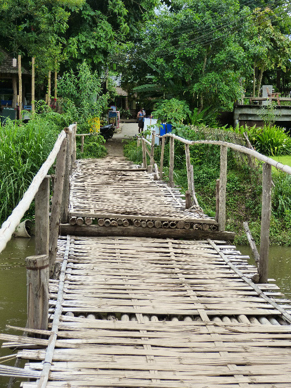 Bridge on the walk to the hostel