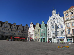 Gabled houses opposite Rathaus