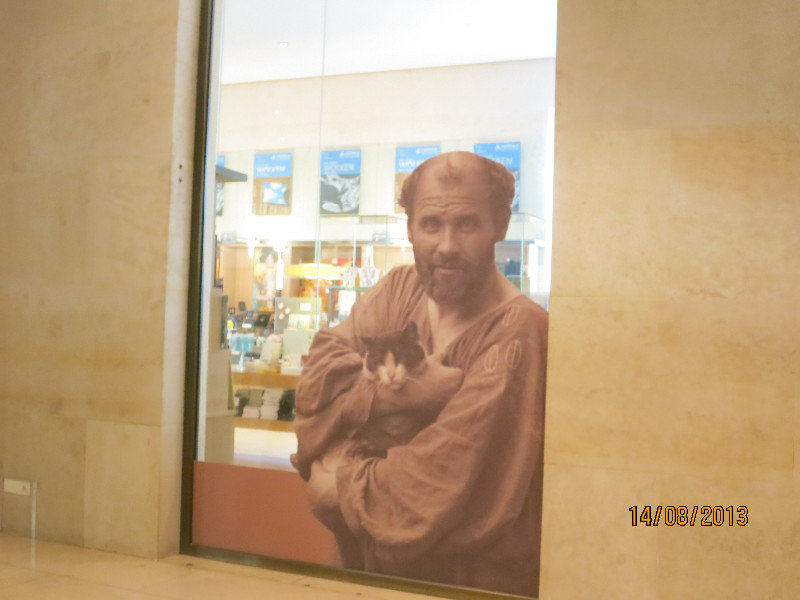 Gustav Klimt shop in The Leopold