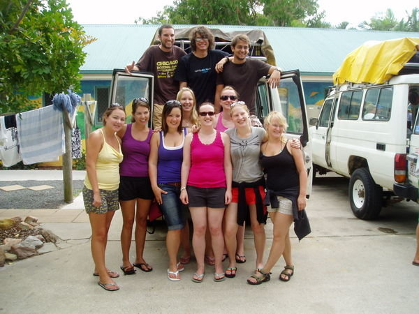 our fraser island crew....someone for the love of god look at the CAMERA!!!