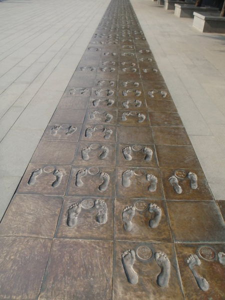 Footprints of survivors of Nanjing Massacre