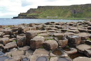 Giant's Head Causeway