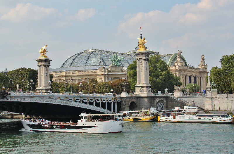 Alexandre III bridge and Grand Palais