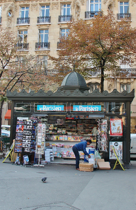 Typical Parisien newstand