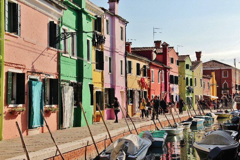 Burano, homes and lace shops