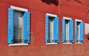 Burano, windows