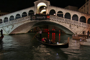Venice at night, Ponte di Rialto