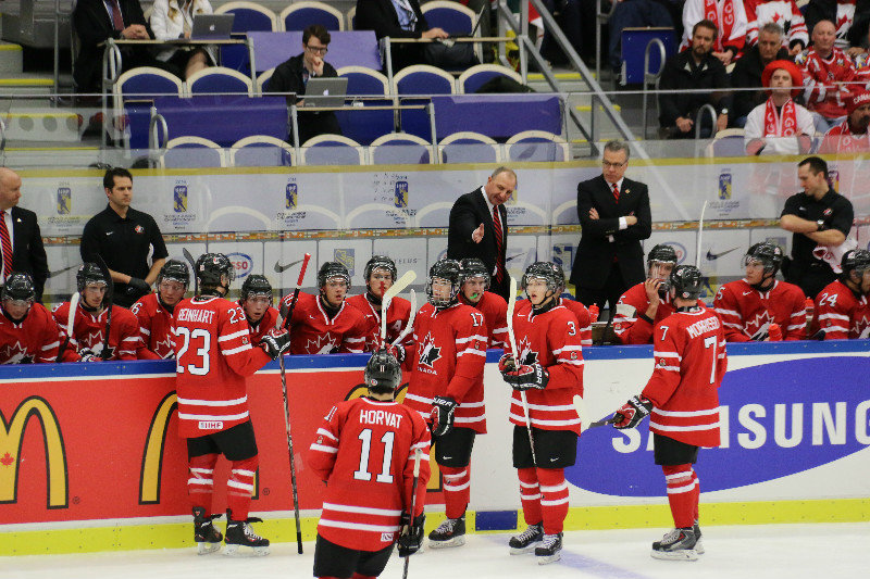 Canadian bench CAN/CZE game