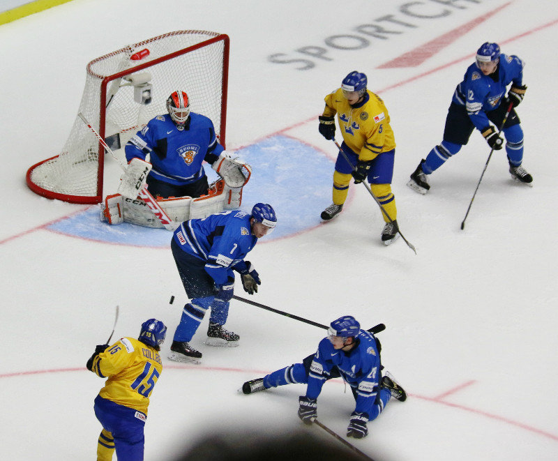 Sweden/Finland gold medal game