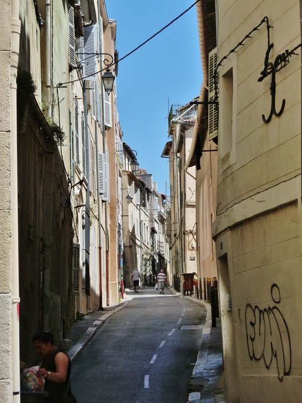 Narrow streets of Le Panier
