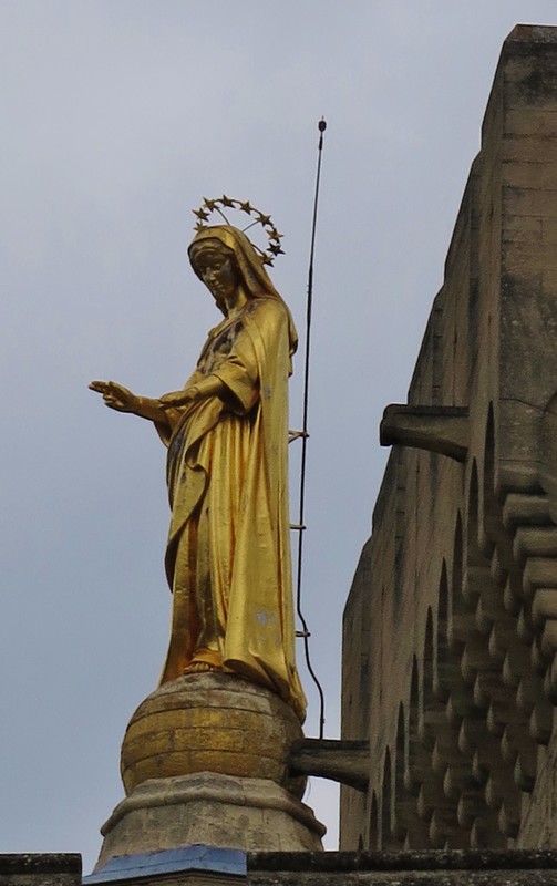 Golden statue of Virgin Mary on top of Palais des Papes, Avignon