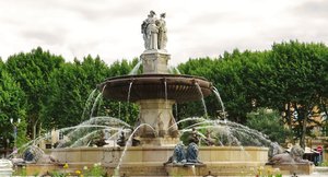 Fountain of La Rotonde