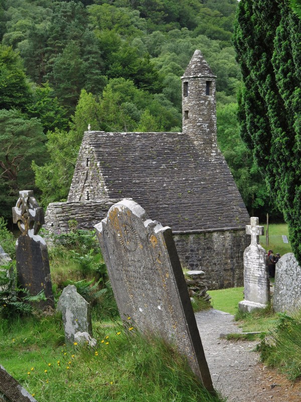 The Priest's House, Glendalough