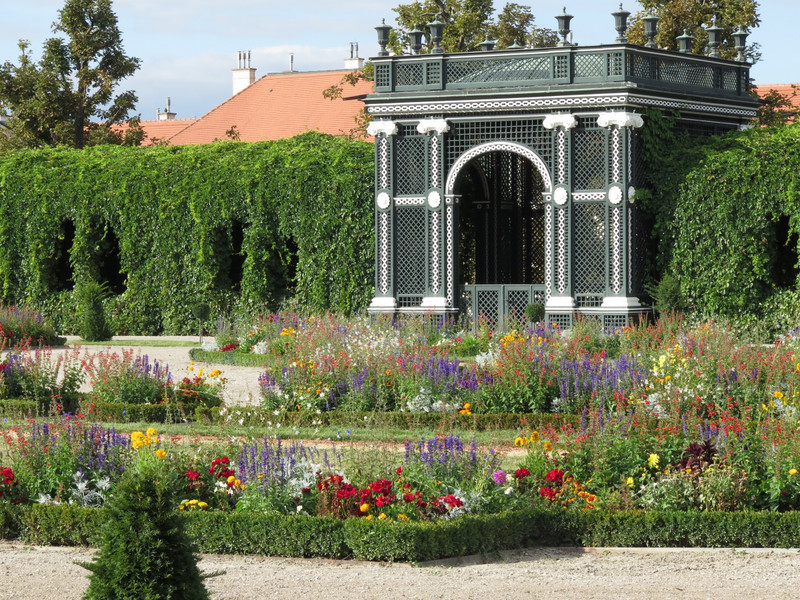 Schonbrunn gardens