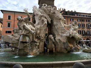Fontana  dei Quattro Fiumi in Piazza Navona