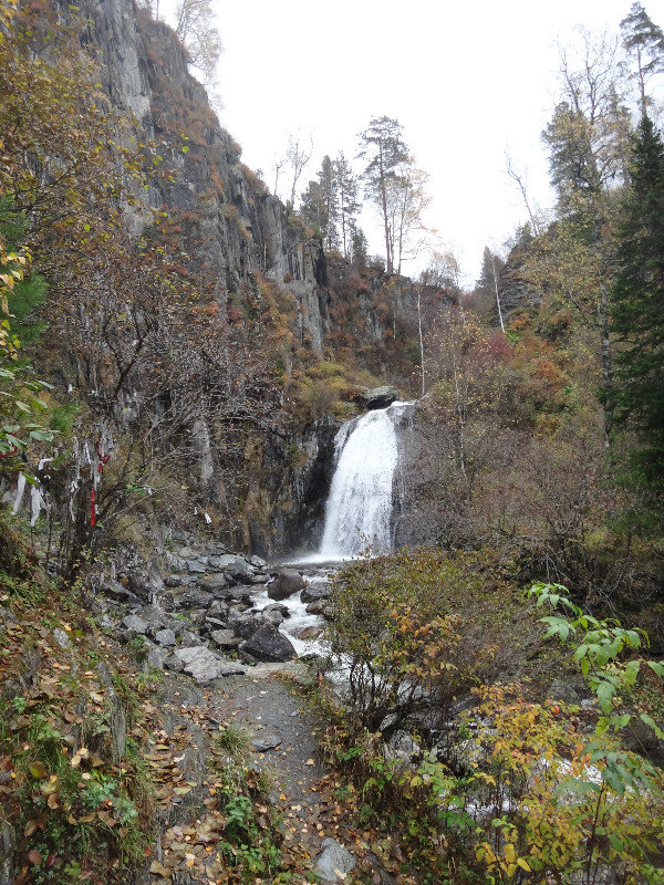 Korby waterfall (Altay)