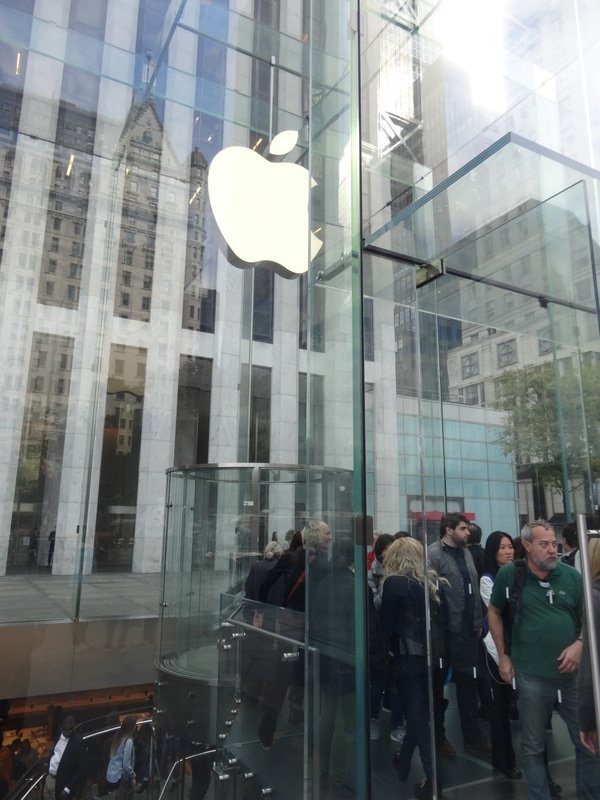 Apple Store - Manhattan NYC