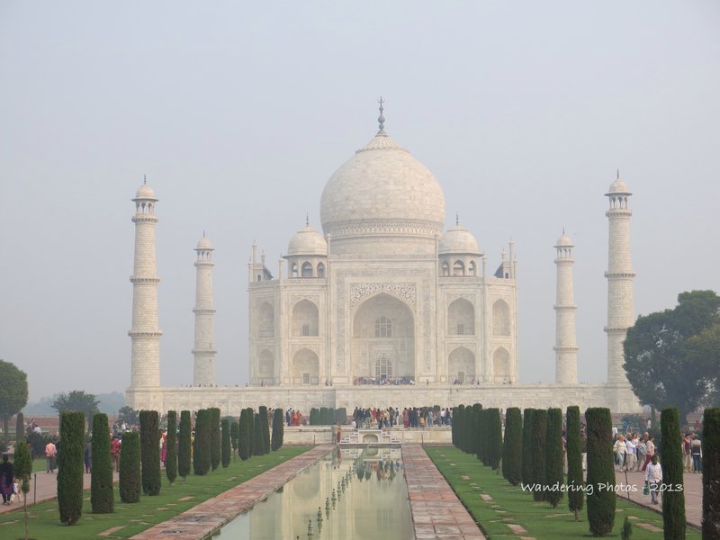 The Taj Mahal glowing white in the sun