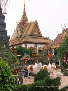 Wat Prom Rath Buddhist Pagoda/Temple - Siem Reap