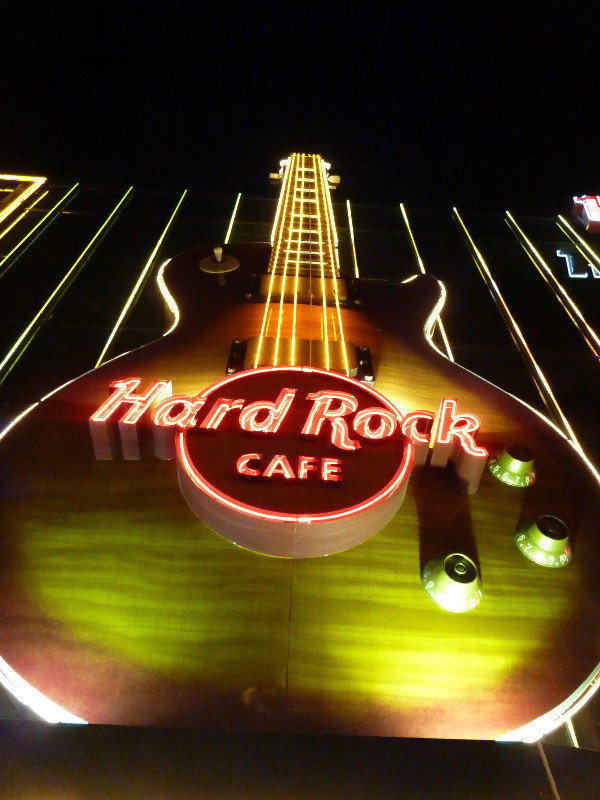 Huge Hard Rock guitar