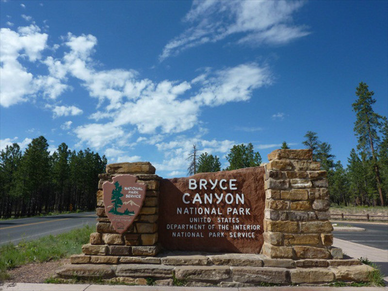 Bryce Canyon Park Entrance