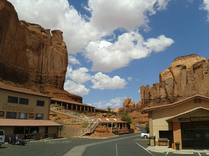 Monument Valley hotel