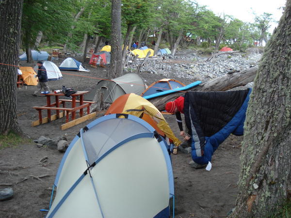 Setting up camp at Campamento Grey
