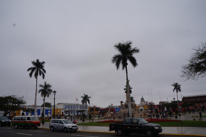 La place centrale de Trujillo