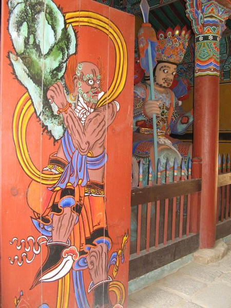 Beomeosa (temple) gate guards