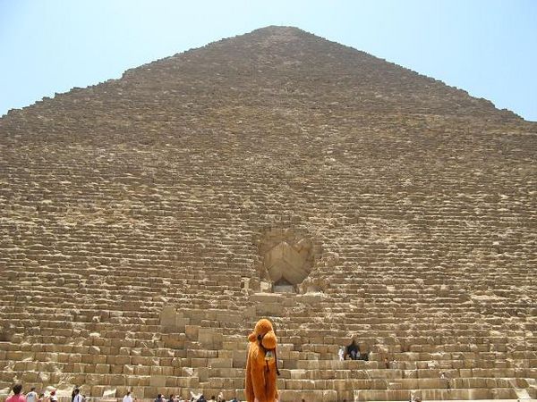 Ken and the Great Pyramid of Giza