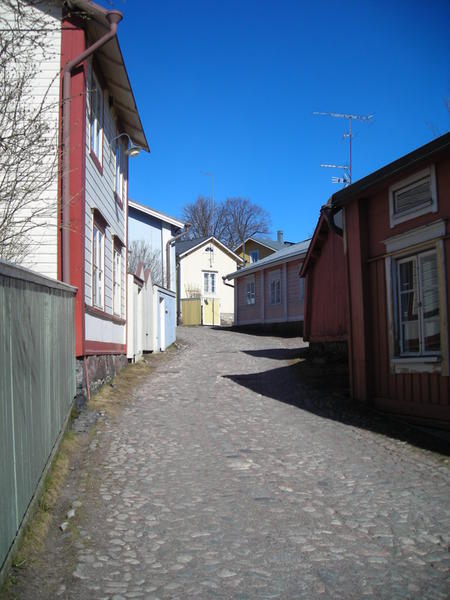 A street back in time