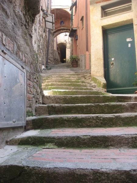 Vernazza... some of the many stairs!