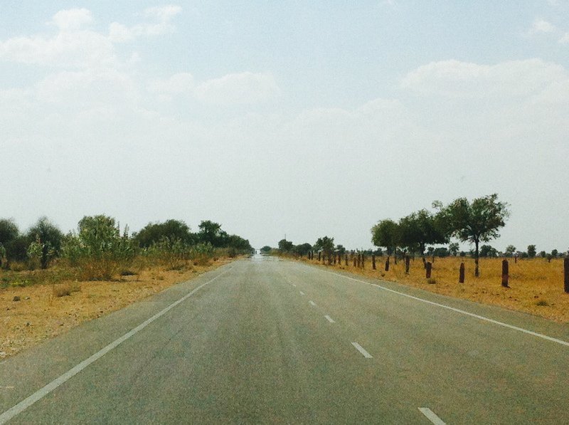 The road to Jaisalmer