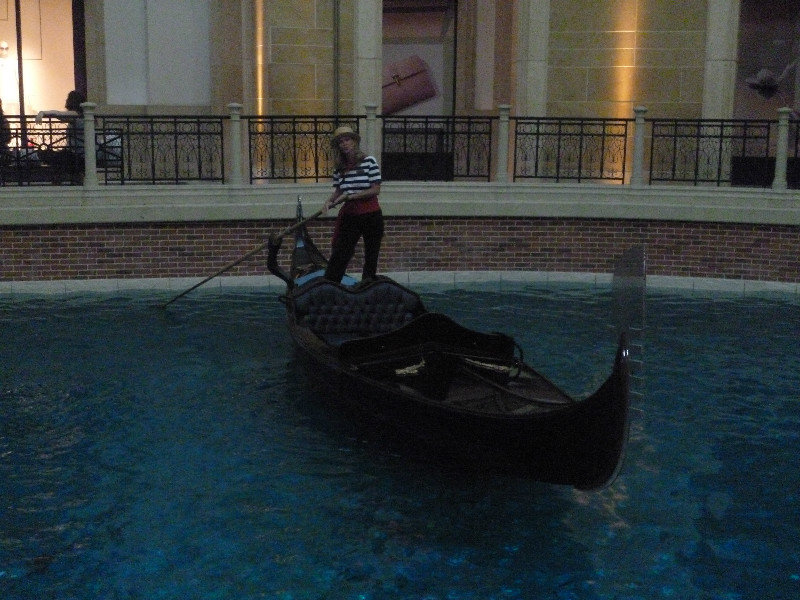 The indoor canal