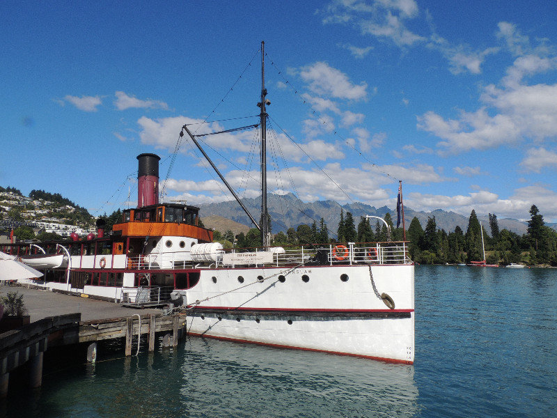 TSS Earnslaw - ein altes Schiff auf dem Lake Wakatipu