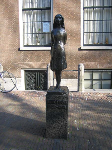 Anne Frank Monument