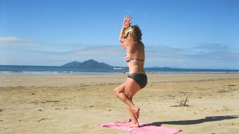 yoga morning at mission beach