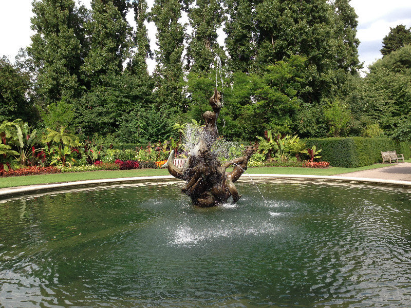 Fountain, Regents Park, London