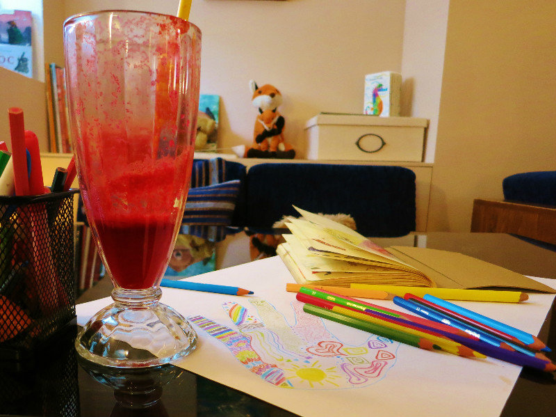 colouring in with my juice