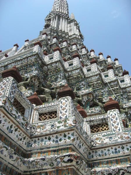 All-porcelain Wat Arun
