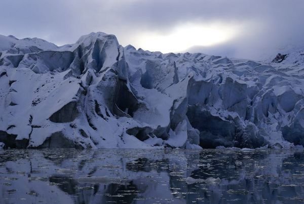 Reid glacier and the sinking sun