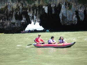 Phra Nang Bay Sea Cave and Kayak