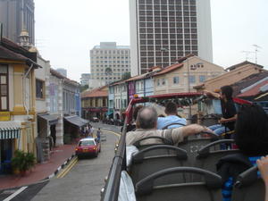 HIPPO Bus and Little India Shophouses