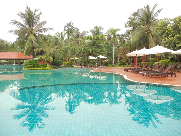 Sofitel Hotel Angkor Pool