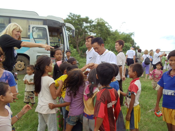 Local Children in Prek Kdam