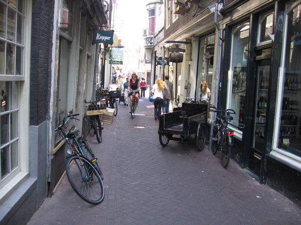 Back alley Amsterdam