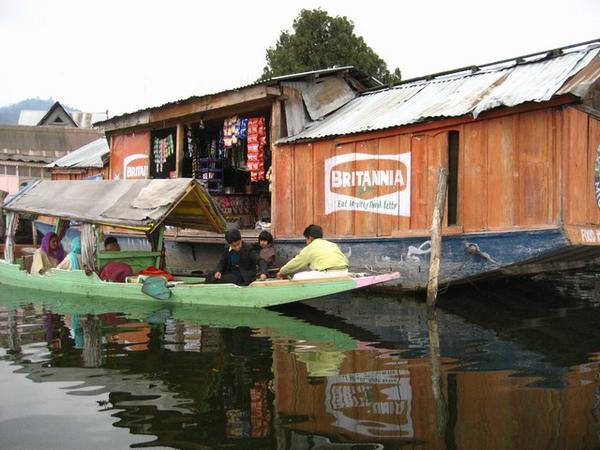 Floating Shop